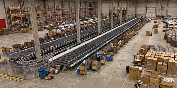 Standaard Boekhandel, Belgium - Sorting books with the Push Tray Sorter